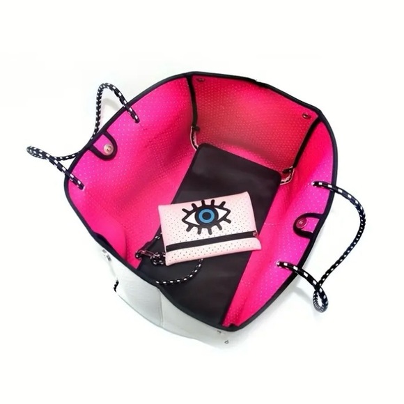 ⛔️ SOLD ⛔️ Neoprene Tote Bag w/Small Zipper Purse - Picture 4 of 13